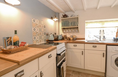 Foxley Cottage | COSY COTTAGE, pet friendly, character holiday cottage in Bawdeswell