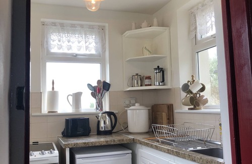 Doonbeg Cottage | Cosy cottage with ocean view