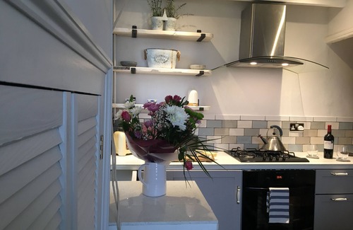 Newlyn Cottage | Cosy Cottage with Spectacular Sea Views