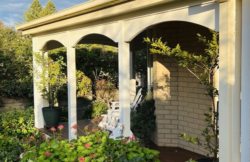 Neerim South Cottage | Cosy Country Cottage