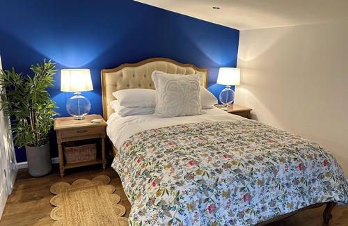 Kirkmichael Cabin | Cosy Countryside Lodge, 10 Mins From the Beach and National Park