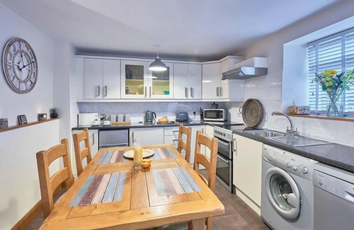Brough House | Cosy Cumbrian cottage for your country escape - pet friendly!