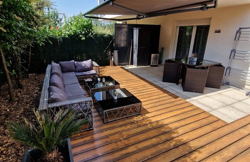 Decines-Charpieu Apartment | Cosy Décines Groupama Stadium - LDLC ARENA Air-conditioned
