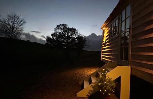 Chittlehampton House | Cosy devon Retreat woodland views