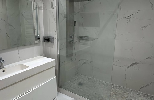 La Varenne Saint-Hilaire Apartment | Cosy F2 in Saint-Maur-des-Fossés