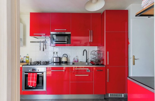 Epinettes Apartment | Cosy Family Apt - 6 People/2BR - Parking - A/C