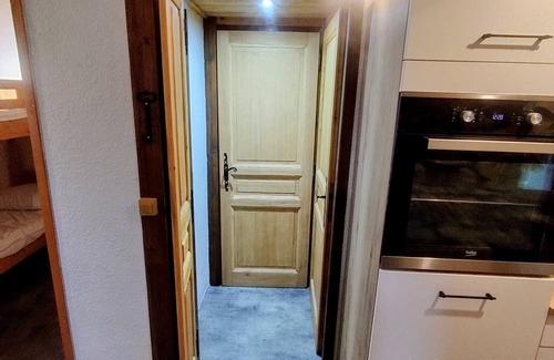 Morillon Apartment | Cosy family apartment close to shops and cable car.
