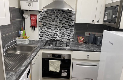 Sudbury Apartment | Cosy family friendly two bedroom apartment.