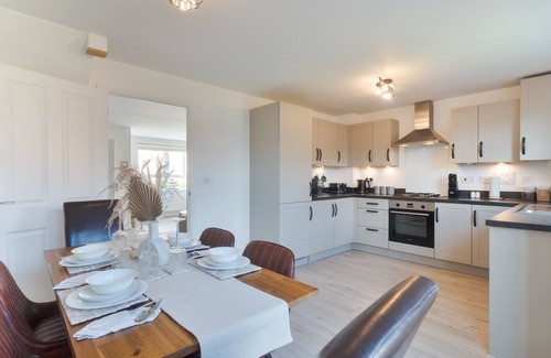 Broad Oak House | Cosy Family House in Canterbury