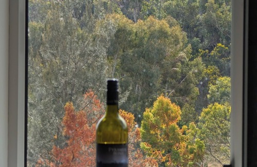 Wyberba House | Cosy Family Retreat in the heart of the Granite Belt!