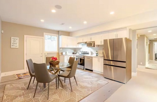White Rock Apartment | Cosy family stay at East Beach in Whiterock