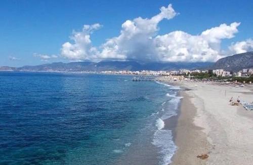 Kargicak Apartment | cosy flat, 150m to the sea