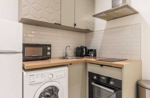Charonne Apartment | Cosy flat - 1BR/4P - Porte de Montreuil