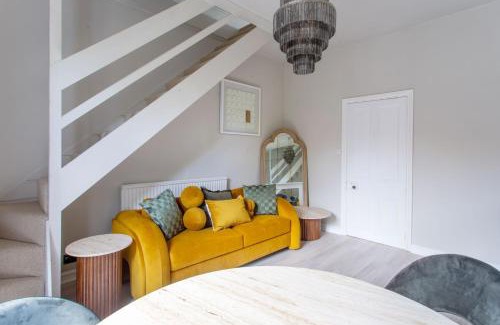 Blandford Saint Mary House | Cosy