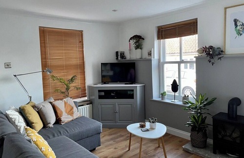 Frome House | Cosy Georgian Cottage in Central Frome