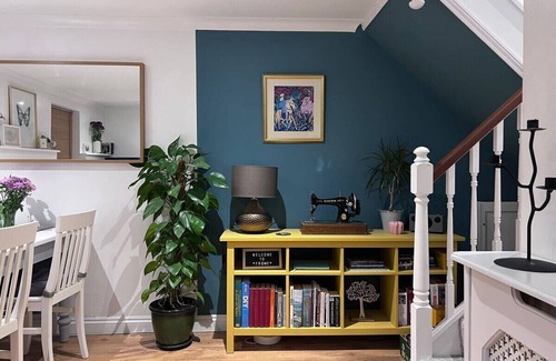 Frome House | Cosy Georgian Cottage in Central Frome