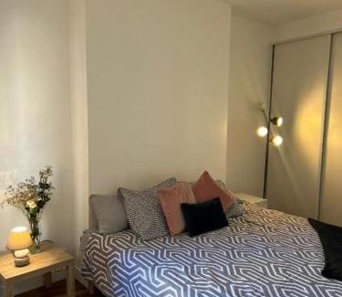 Plaisance Apartment | Cosy Haven Paris 14