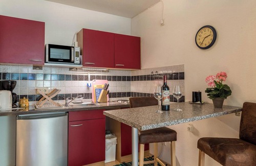 Singen Apartment | Cosy Holiday "Alina" with Outdoor Sitting in the Garden and Wi-Fi