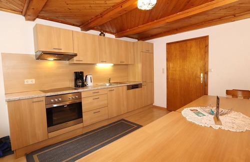 Bruck am Ziller Apartment | Cosy holiday apartment with a magnificent view