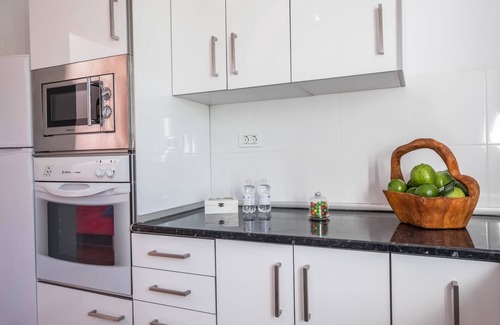 Alcala House | Cosy Holiday Home "Casa Sabina" in Alcalá with Terrace, Sea Access and Garden