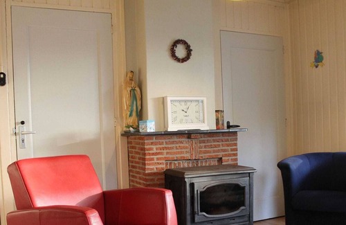 Maarheeze House | Cosy Holiday Home in Maarheeze with Verandah