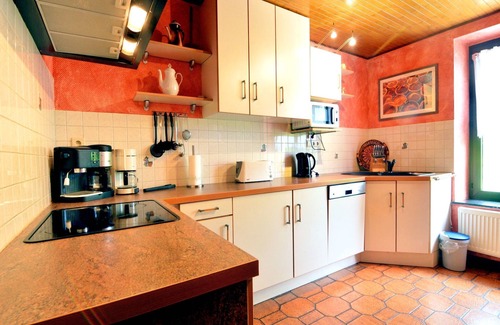 Nidrum House | Cosy Holiday Home with Sauna, Terrace