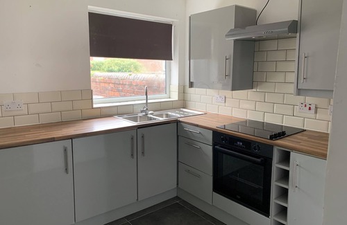 Thatto Heath House | Cosy home in Eccleston near Liverpool from October25