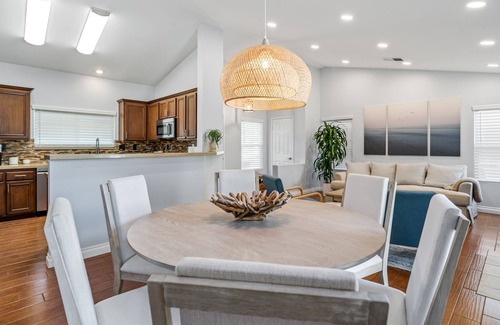 North Valley House | Cosy Home Just 15 Minutes from the Beach! Spacious & Ideal for Families.
