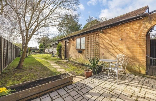 Maidenhead House | COSY HOME NEAR DORNEY, WINDSOR & Free Parking