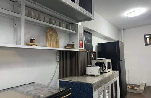 San Pablo House | Cosy home near tourist destinations, resorts & 1hr drive to beach. Pet-friendly!