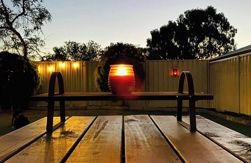 Ashfield House | Cosy Home near SValley & Airport