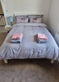 Swinford House | Cosy Home Swinford Town