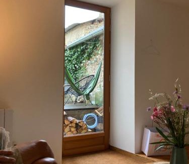 Castelreng House | Cosy home with a great yoga studio