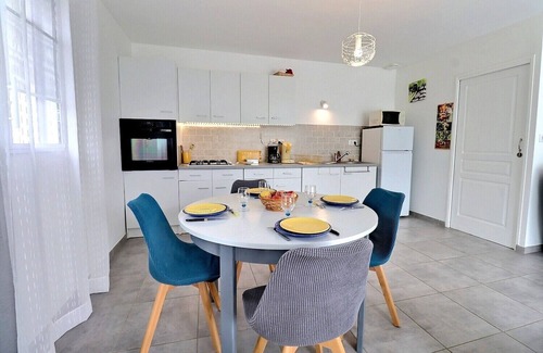 Pradons House | Cosy house close to the major sites of southern Ardèche