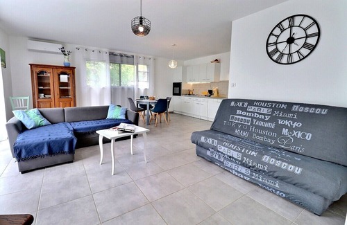 Pradons House | Cosy house close to the major sites of southern Ardèche
