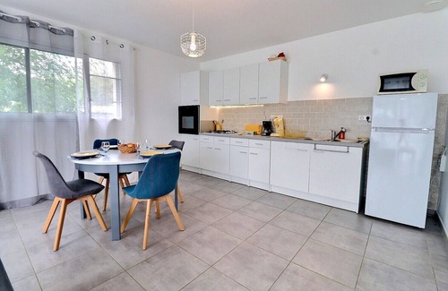 Pradons House | Cosy house close to the major sites of southern Ardèche