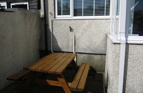 Gallt Y Foel House | Cosy house, Llanberis. Good access to High Street, Llyn Padarn (lake) & Snowdon
