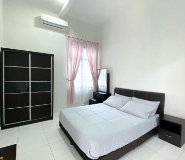 Bukit Baru House | Cosy House For Family Or Group In Bukit Beruang Melaka