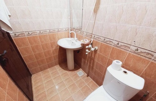 Gulshan-E-Jamal Hotel | Cosy Inn Guest House : Twin Roomn