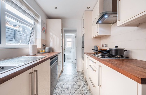 Ipswich House | Cosy Ipswich Home