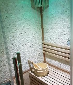 Cemboing Apartment | Cosy Love & Spa Love room avec spa, hammam et sauna privatif