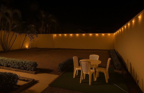 Douala House | Cosy mini villa with garden, parking & Jacuzzi, janitor 7/7, unlimited internet access