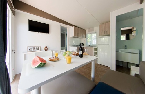 Cesenatico House | Cosy mobile home 3 bedrooms, 2 bathrooms by the sea, close to Rimini, Ravenna