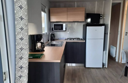 Ferel House | Cosy mobile home "Pacifique" 2 bedrooms 4 persons