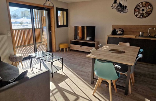 Bourg-Saint-Maurice Apartment | Cosy & Moderne - Le Bois de L'ours