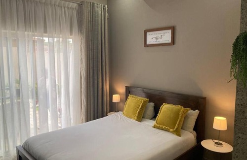 Nelspruit Apartment | Cosy & Modern home ideal for your Lowveld stay