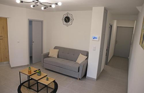 Eauze Apartment | #Cosy Moments By Eauz'Homes - WiFi-Netflix