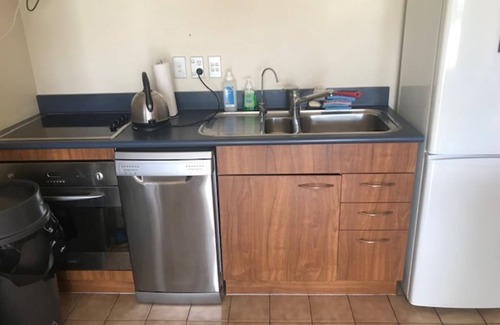 Auckland Apartment | Cosy Morningside Hideaway in the Eden Park neighbourhood.
