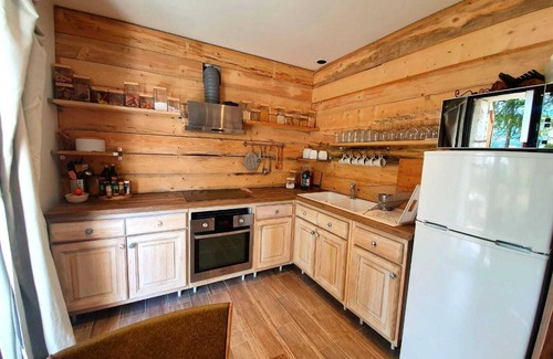 Seyne House | COSY MOUNTAIN HOME