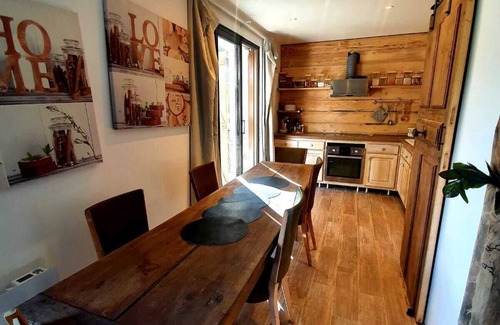 Seyne House | COSY MOUNTAIN HOME